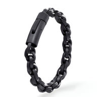 Bracelet homme en acier inoxydable noir mat avec maillons larges et fermoir robuste.