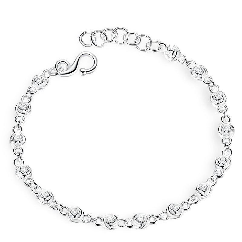 Bracelet en argent massif avec maillons ronds élégants et fermoir crochet pour femme.