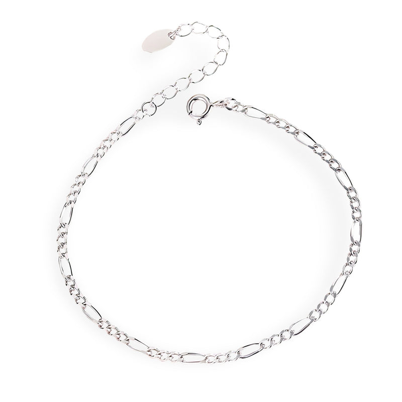 Bracelet fin en argent sterling à chaîne torsadée avec fermoir mousqueton et rallonge ajustable.