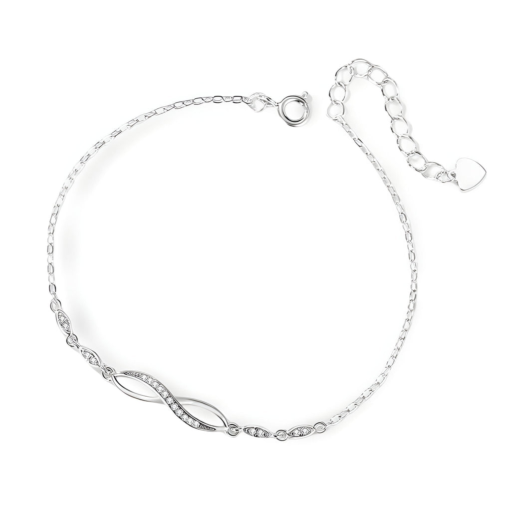 Bracelet fin en argent sterling avec charm infini orné de petites pierres brillantes, chaîne délicate ajustable.