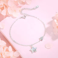 Bracelet en argent sterling avec chaîne fine et charm étoile gravé "Love" modèle Alma.