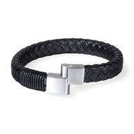 Bracelet homme en cuir noir tressé épais avec fermoir métallique argenté moderne.