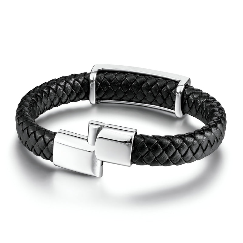 Bracelet homme cuir noir tressé avec fermoir argenté brillant élégant.
