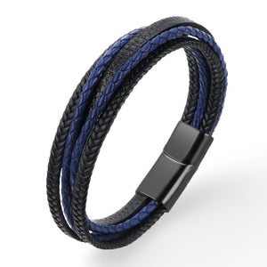 Bracelet multi-rangs en cuir noir et bleu avec fermoir magnétique noir mat.
