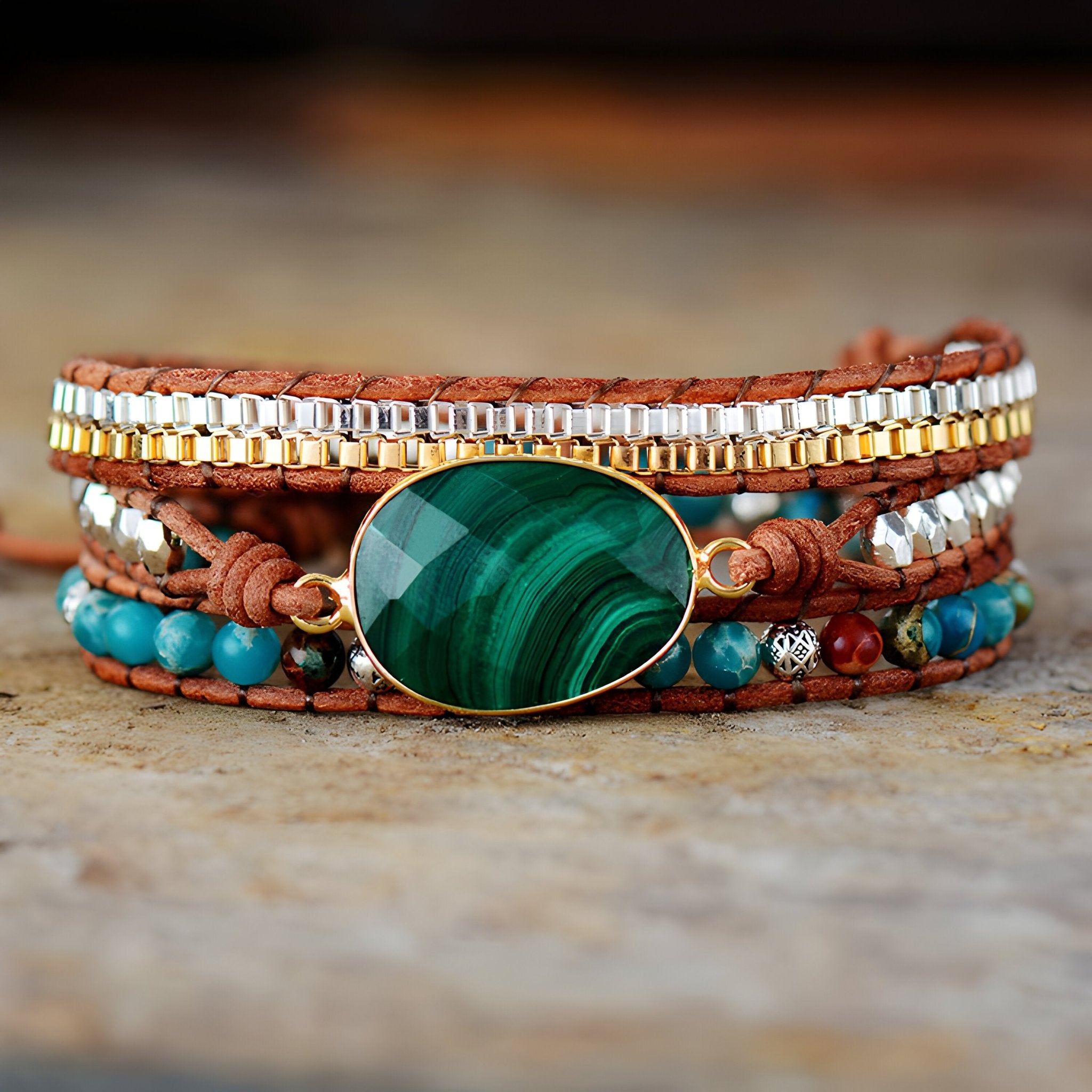 Bracelet en malachite et pierres de jaspe pour femme, modèle Hazel - La Boutique du Bracelet