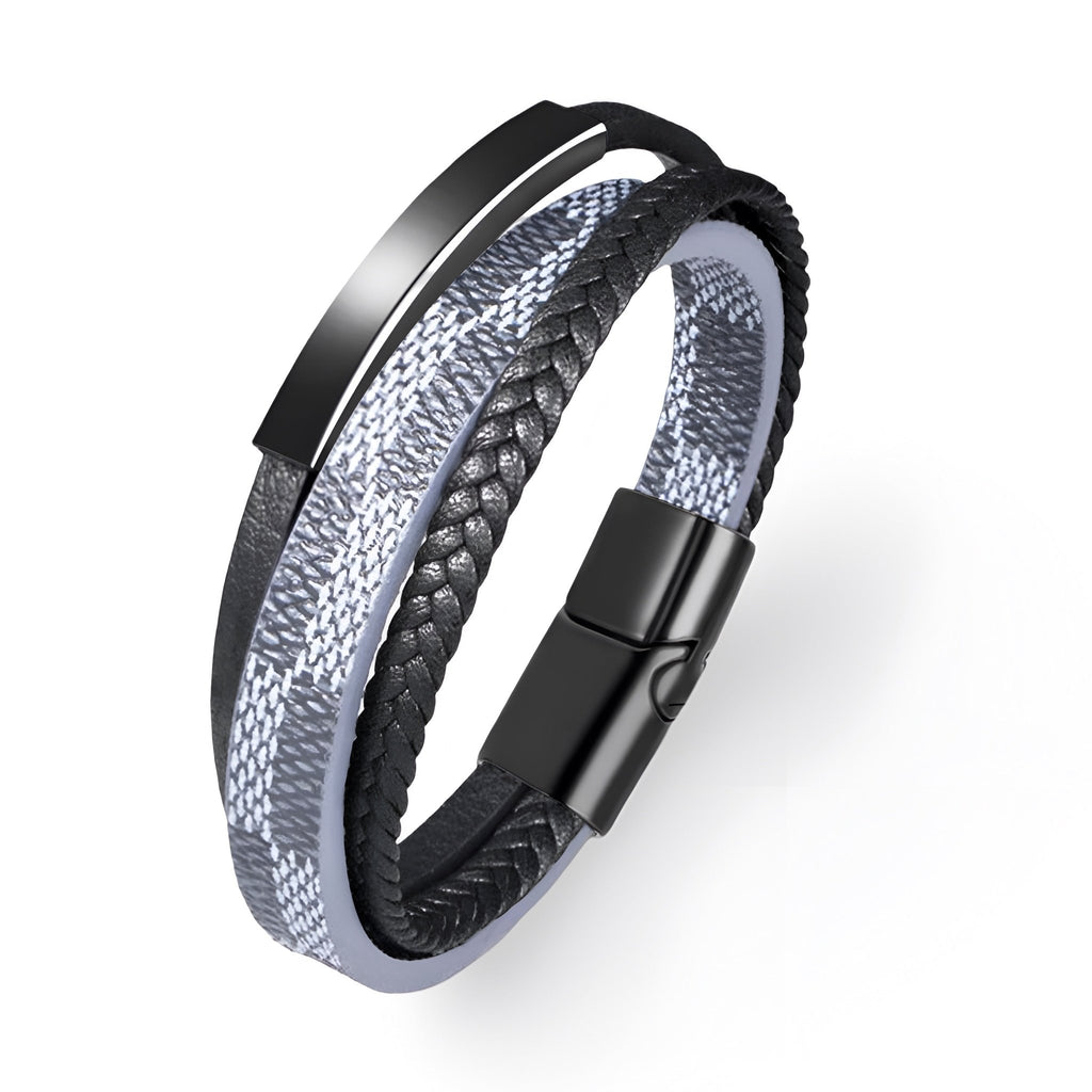 Bracelet multi-rangs gris et noir avec motif damier et fermoir magnétique noir mat.